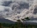 Gunung Semeru Meletus, Hujan Abu Vulkanik Terjadi di Lima Kecamatan