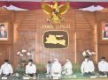 Gubernur Khofifah Pastikan setiap Aktivitas Pemprov Dimulai dengan Yatiman dan Salawat Nabi