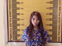 Nyambi Jualan Pil, LC Cantik Digelandang Polisi