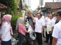 Tumpukan Sampah Rumah Tangga Di Gayungan, Wakil Walikota Armuji Pastikan Telah Ditangani Dan Diintervensi Bedah Rumah