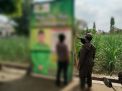 Jadi Penyebab Kecelakaan, Satpol PP Pindahkan Banner Caleg di Tulungagung