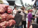 Kapolres Kediri Sidak Pasar Induk, Ribuan Masker pun Dibagikan