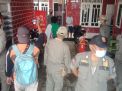 Mesum saat Ramadan, Perempuan ini Setengah Telanjang saat Digerebek