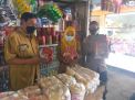 Jelang Lebaran, Pejabat Gresik Blusukan ke Pasar