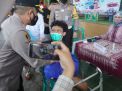 Polrestabes Surabaya Beri 700 Dosis Vaksin Covid-19 kepada Komunitas Jogo Boyo untuk Vaksinasi