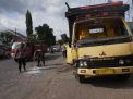 Tabrakan Beruntun Truk VS Mobil, Sopir Truk Terjepit Body