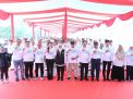 Gubernur Khofifah Tanam 10.000 Bibit di Romokalisari Adventure Land Surabaya