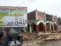 Warga Jombang Ini tak Terima Tanahnya Diserobot untuk Dibangun Masjid
