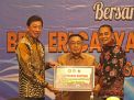 Program 1 Keluarga 1 Sarjana Dimulai, Pengusaha Surabaya Jadi Orang Tua Asuh