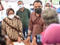 Mensos Risma Ungkap Alasan Hentikan Dana Santunan Kematian Covid-19