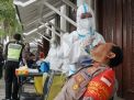 Jelang Pilkada, Ratusan Personel Polretabes Surabaya Di Swab Test