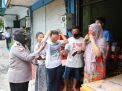 Kapolres Tanjung Perak Pimpin Pembagian 2.000 Masker di 9 Lokasi