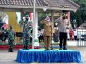 Tekan Penyebaran Covid 19, Forkopimda Lumajang Bersinergi Pimpin Apel Gelar Pasukan Pemindahan Isoman Menuju Isoter