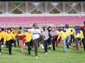 Senam bersama Kader Kesehatan, Wakil Wali Kota Armuji himbau Waspada Demam Berdarah