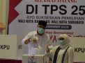 Nyoblos di TPS 25, Eri Cahyadi: Direstui Ibu, Insya Allah Dadi