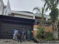 Dua Rumah Mewah di Citraland Disita Juru Sita PN Surabaya
