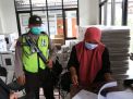 Logistik Pilwali Surabaya Mulai Dikirim, Dikawal Ketat Polisi