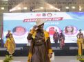 Gelar Fashion Show di HUT Ke-24, DWP Kota Surabaya Libatkan 28 UMKM Jahit Padat Karya