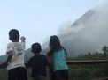 Merapi Meletus, 150 Orang Mengungsi, AirNav Peringatkan Pilot