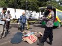 Pemotor Tewas Terlindas Truk Akibat Gundukan Proyek Pipa PDAM Gresik