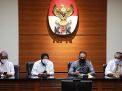 Mensos Risma Laporkan Ada 21 Juta Penerima Bansos Ganda ke KPK