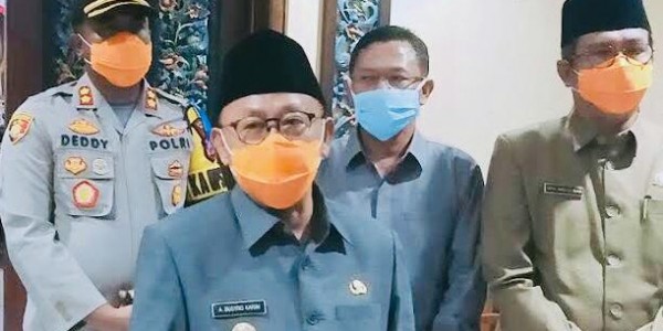 Bupati Sumenep Busyro Karim