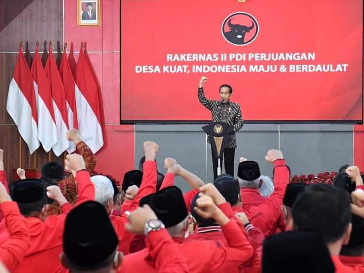 Presiden Joko Widodo saat meresmikan Pembukaan Rapat Kerja Nasional (Rakernas) II Partai Demokrasi Indonesia Perjuangan (PDIP) di Sekolah Partai DPP PDIP, Jakarta, pada Selasa, 21 Juni 2022