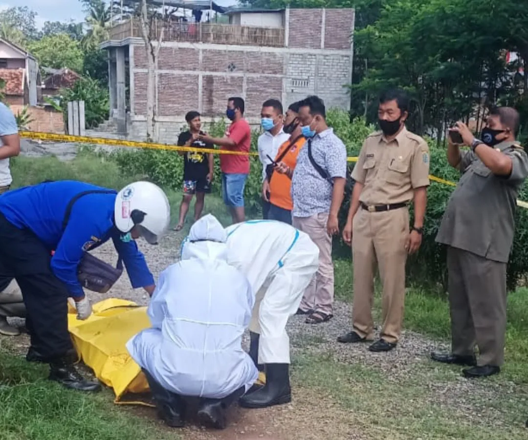 Lelaki Tua Sumbergedong Ditemukan Tewas di Depan Rumah Kos