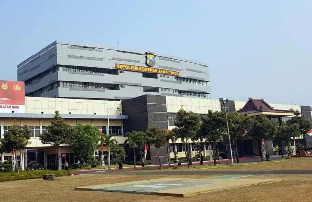 Tindak Lanjuti Pemecatan Rendy dan Cegah Pelanggaran, Propam Polda Jatim Razia Kedisiplinan Anggota