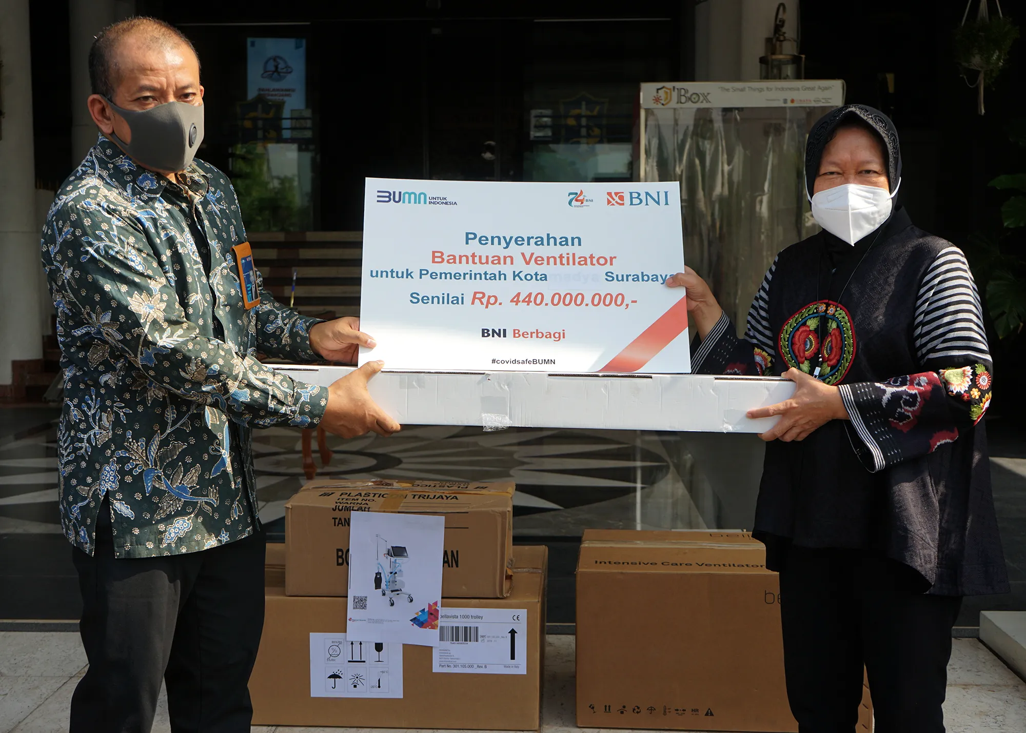 Bank BNI Bantu Pemkot Surabaya 1 Unit Ventilator Seharga Rp 440 Juta