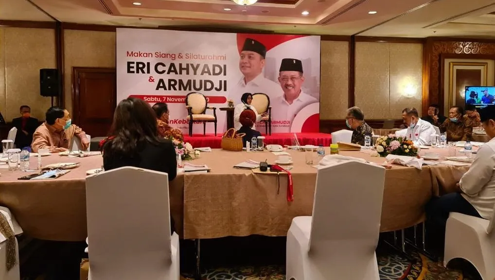 Dialog Bareng Pengusaha Surabaya, Eri Cahyadi Dapat Dukungan Penuh