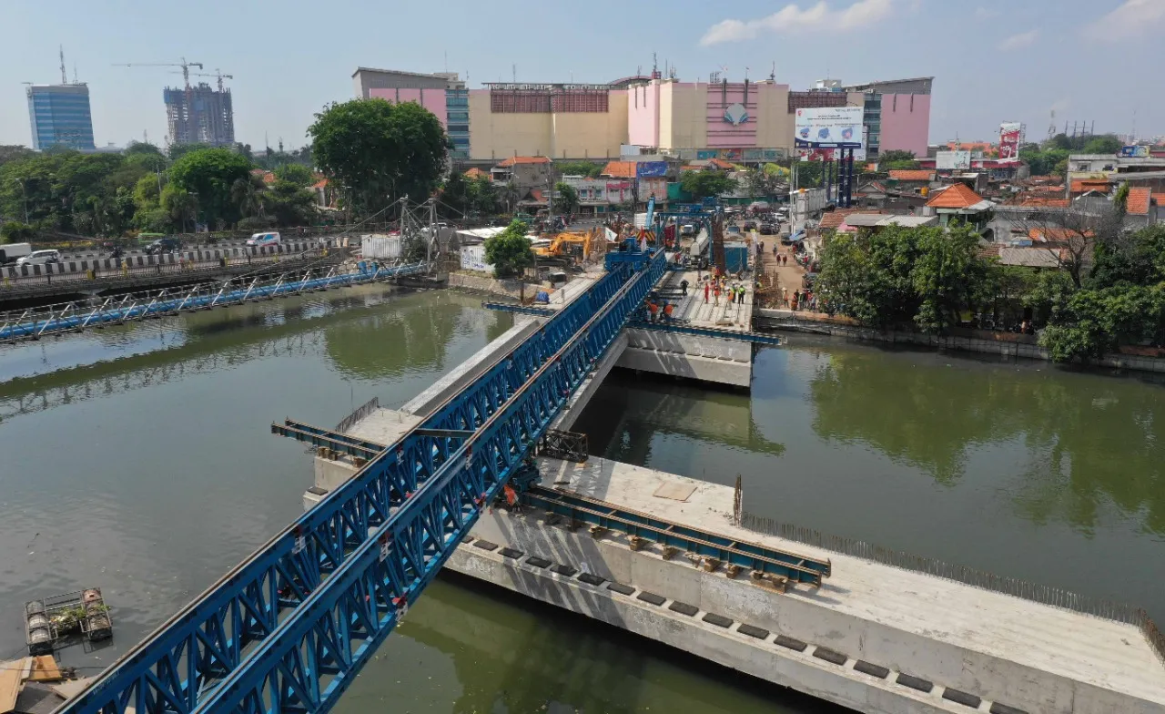 Bakal Jadi Ikon Baru Surabaya, Jembatan Joyoboyo Dikebut
