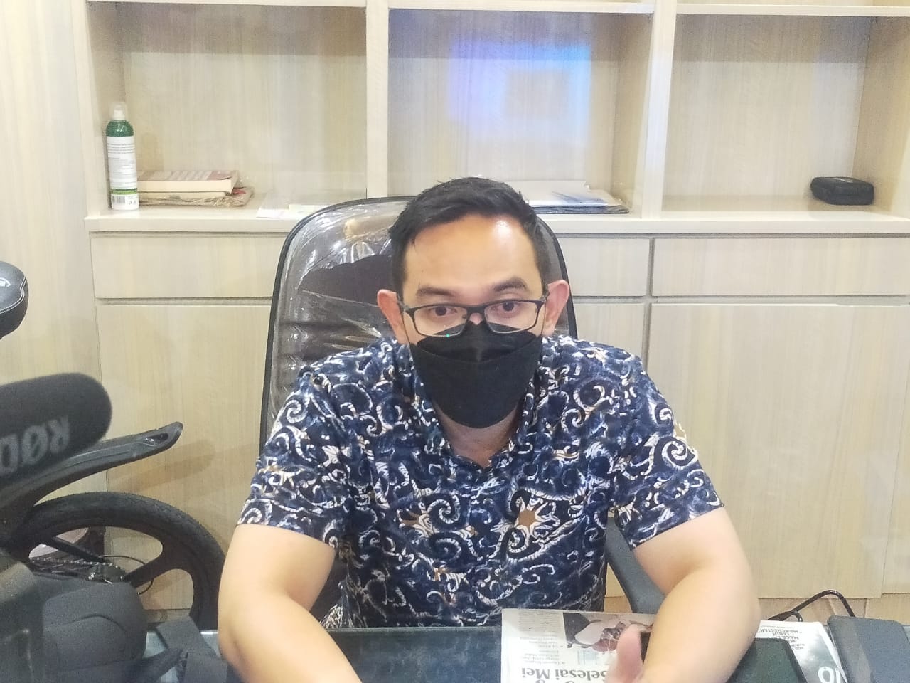 Kepala Bagian Hubungan Masyarakat Pemkot Surabaya, Febriadhitya Prajatara