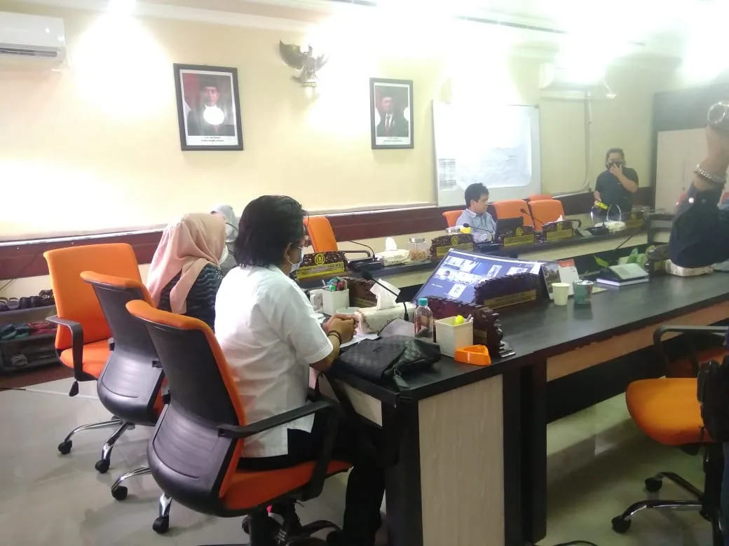 Komisi A: Penertiban Satpol PP Jatim di Surabaya Kurang Koordinasi