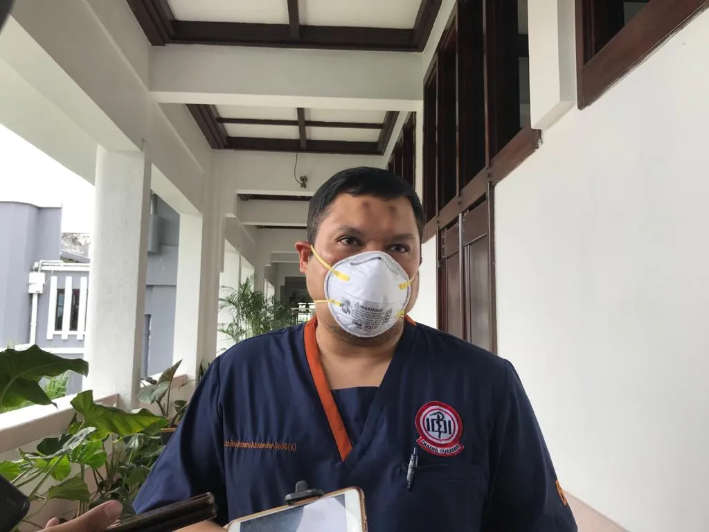 Begini Lho, Pentingnya Mengapa para Nakes Divaksin COVID Lebih Dulu