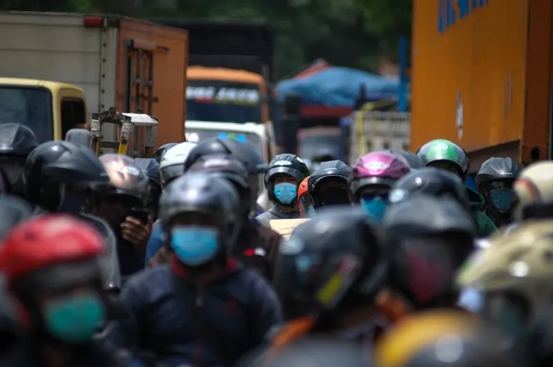 FOTO: Dampak Jalan Tol Ambles