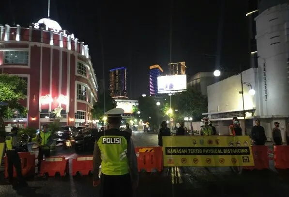 Alasan Jam Malam di Surabaya, Plt Wali Kota: Corona Ganas saat Dingin