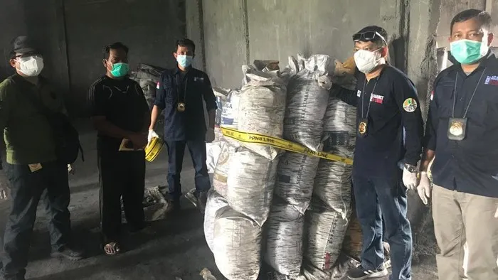 Olah Limbah B3 Ilegal, 4 Pabrik Aluminium di Jombang Disegel KLHK