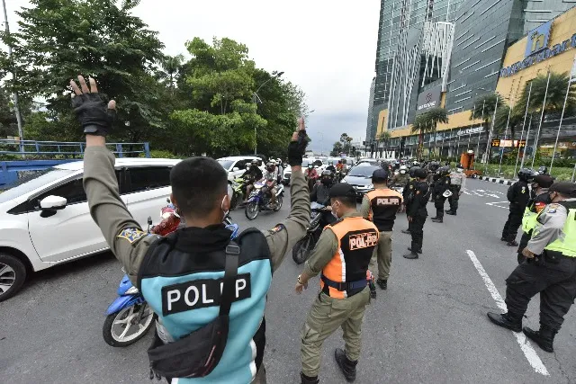 Satgas COVID-19 Jatim: Operasi Prokes bakal Sasar Kantor dan Restoran