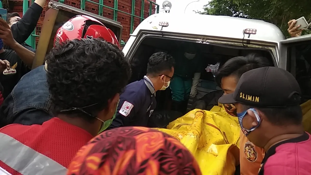 Terapis Pijat Mojokerto Dibunuh Pelanggan, Pelaku Kabur Sambil Bugil