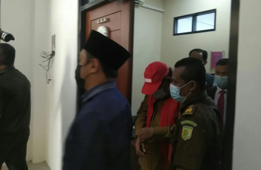 Dugaan Korupsi Camat di Gresik, Pengacara: Kami Siap Kupas Tuntas!