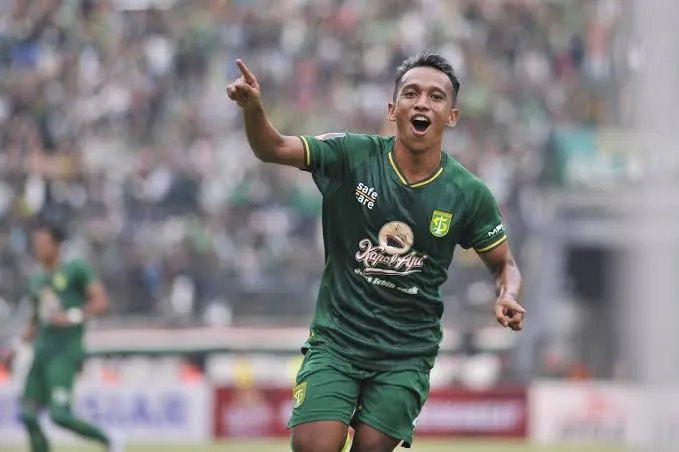 Emosional, Irfan Jaya Putuskan Hengkang dari Persebaya Surabaya