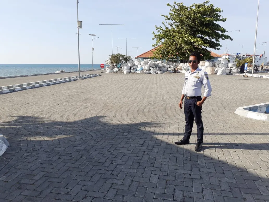 Adakan Transportasi Gratis di Bawean, Dishub Gandeng PT Damri