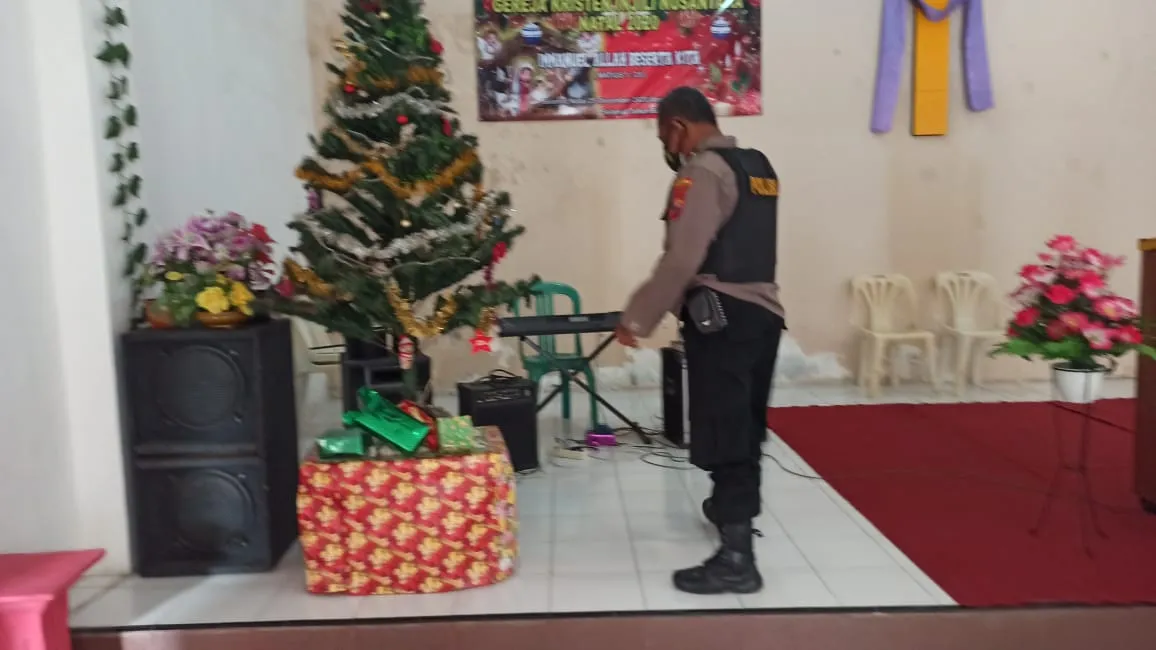 Gereja di Gresik Juga Dijaga Ketat Polisi