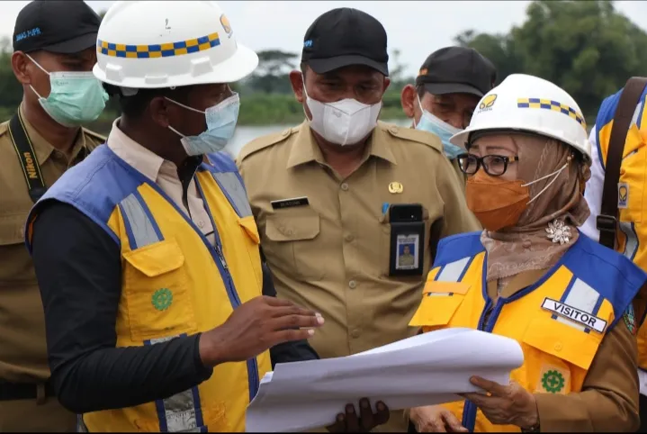 Bupati Jombang: Tanggul Rolak 70 yang Jebol Sudah Tertutup