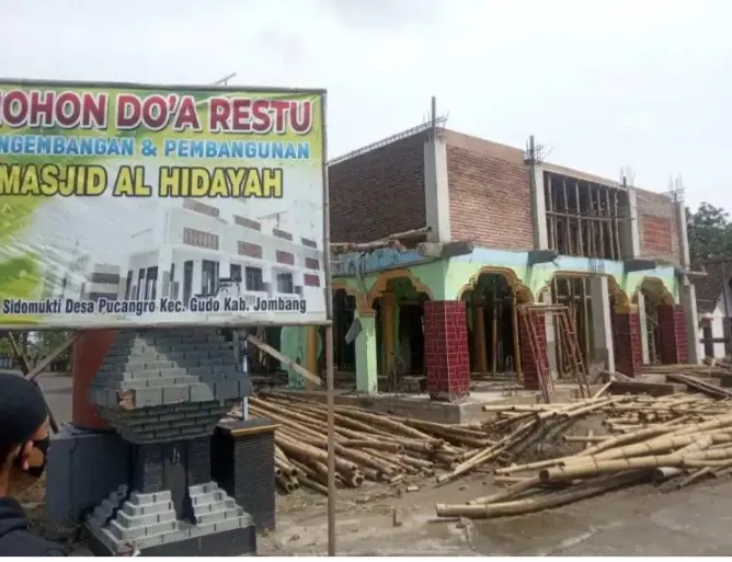 Warga Jombang Ini tak Terima Tanahnya Diserobot untuk Dibangun Masjid