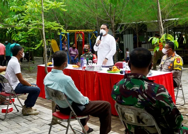 Cak Eri Siap Buka Wisata Hutan Kota Pakal, Asal Warga Ikut Jaga Prokes
