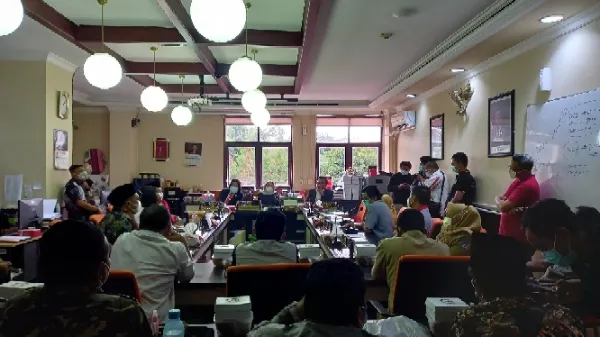 Terancam Limbah Batu Bara PT SMART, Warga Wadul ke DPRD Surabaya