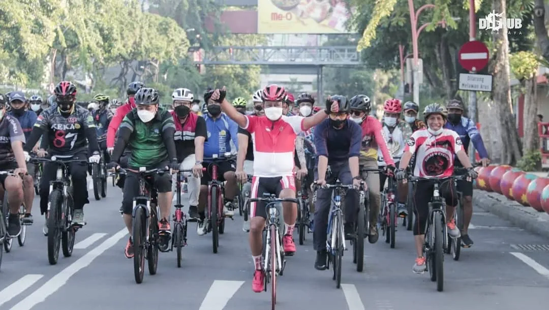 Gowes To Zoo, Cak Eri Ajak Masyarakat Jadi Orang Tua Asuh Satwa