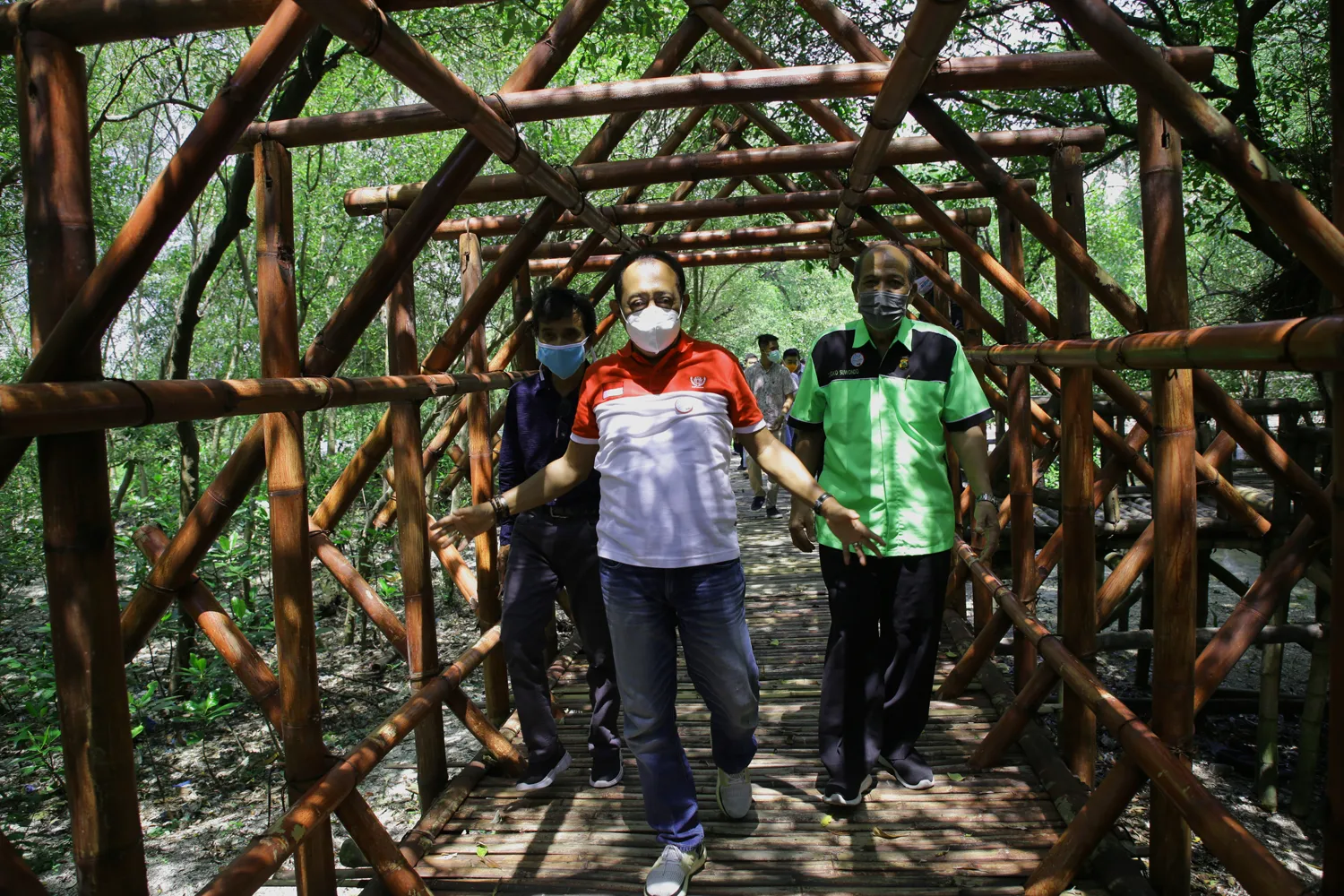 Cak Ji Ajak Influencer Viralkan Wisata Mangrove Wonorejo